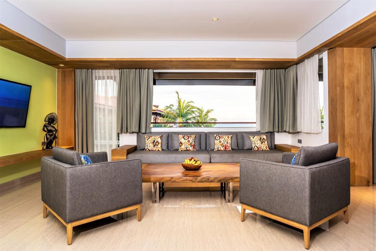 فندق نيكو بالي بينوا بيتش نوسا دوا المظهر الخارجي الصورة A living room